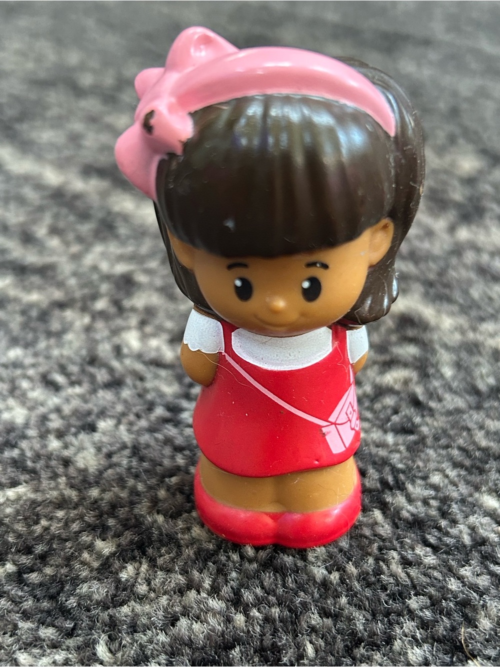 Fisher Price Little People Mia Red Jumper Dress Pink Bow Figure Replacement